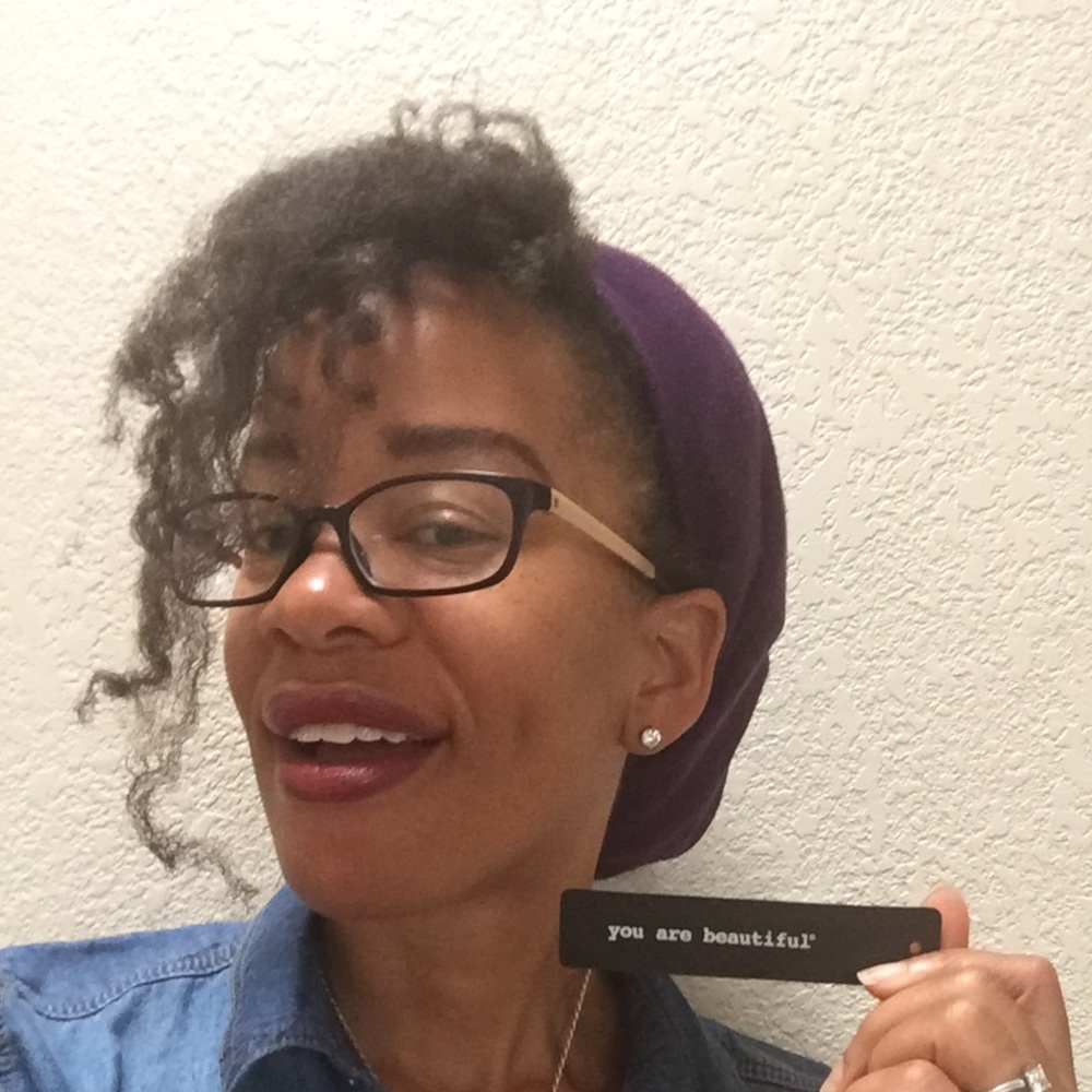 Meet your Posher, Shana
